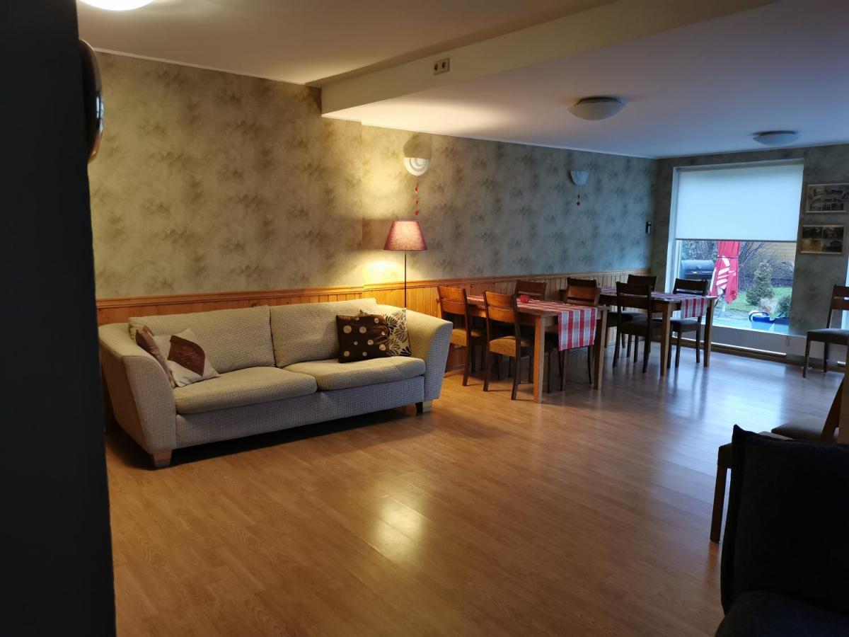 Kaare Guesthouse Viljandi  Eksteriør billede