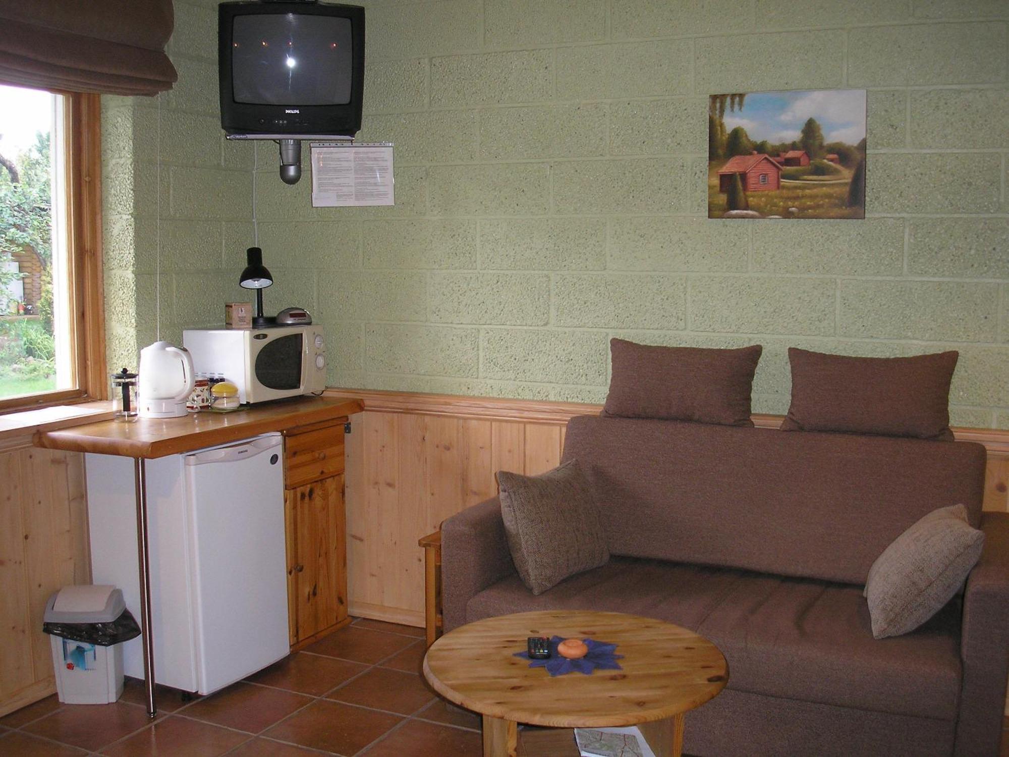 Kaare Guesthouse Viljandi  Eksteriør billede